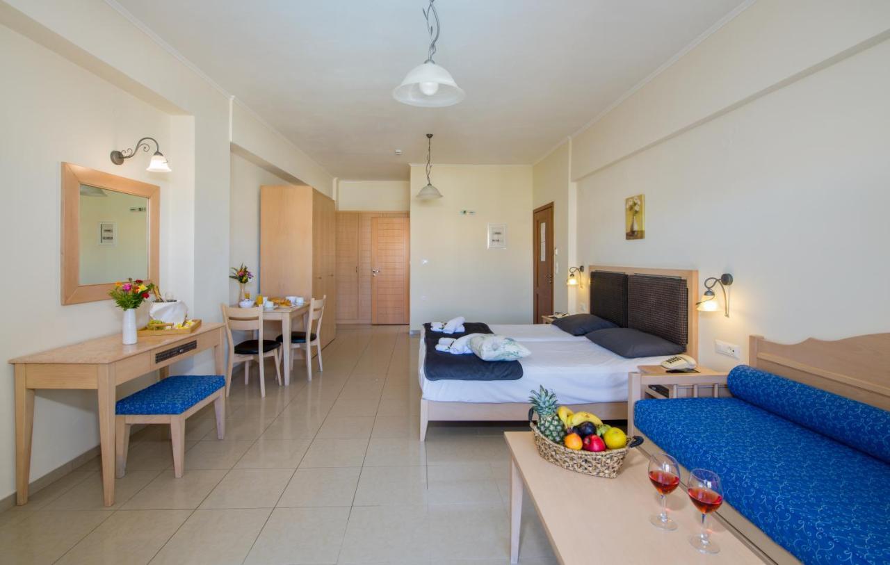 Toxo Hotel Platanés Buitenkant foto